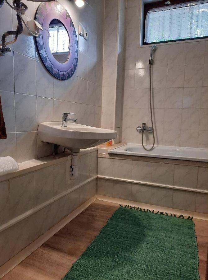 Ket Cseresznye Vendeghaz Siofok Luaran gambar